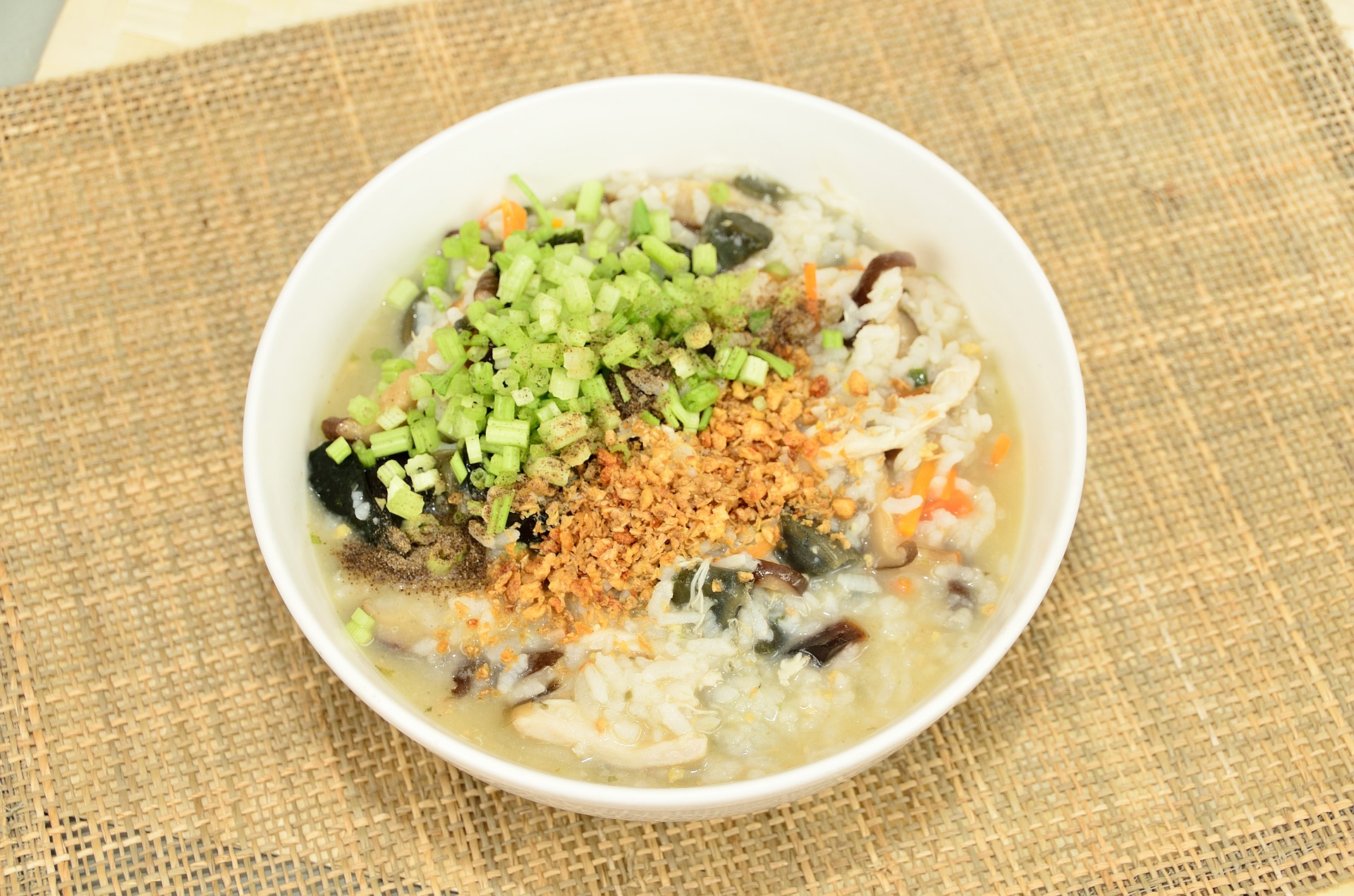 How to Prepare and Enjoy Congee
